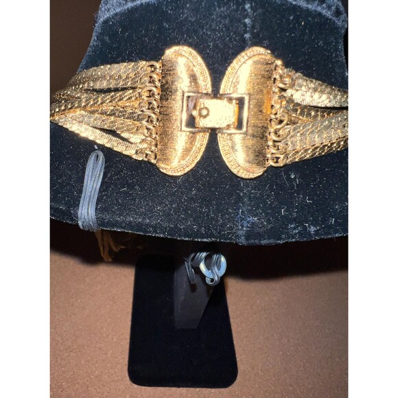 Monet Gold Tone Multi Layer Necklace 1980s Herringbone Chain Collar 32 in VTG - Picture 2 of 3